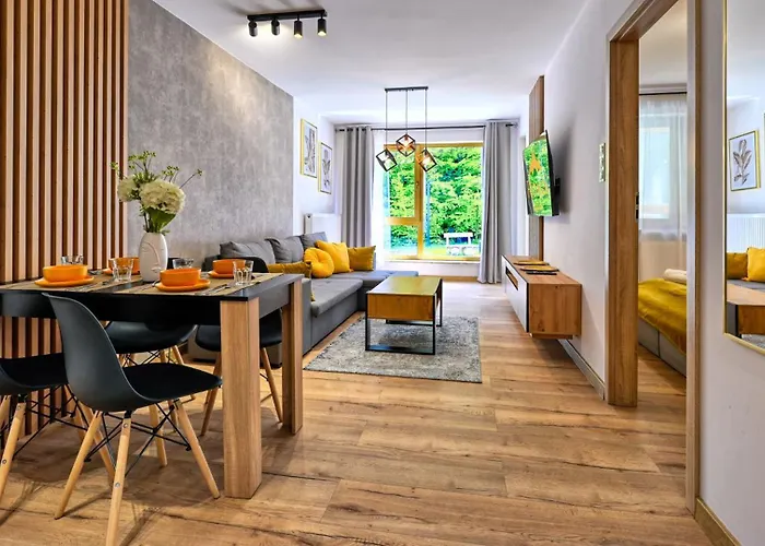 Apartamento Simjes Kilińskiego 17 - Centrum, Przy Wyciągu, Blisko Szlaków Szklarska Poręba