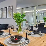 Simjes Kilińskiego 17 - Centrum, Przy Wyciągu, Blisko Szlaków